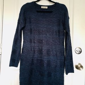 3/$12💜Navy Sweater Dress